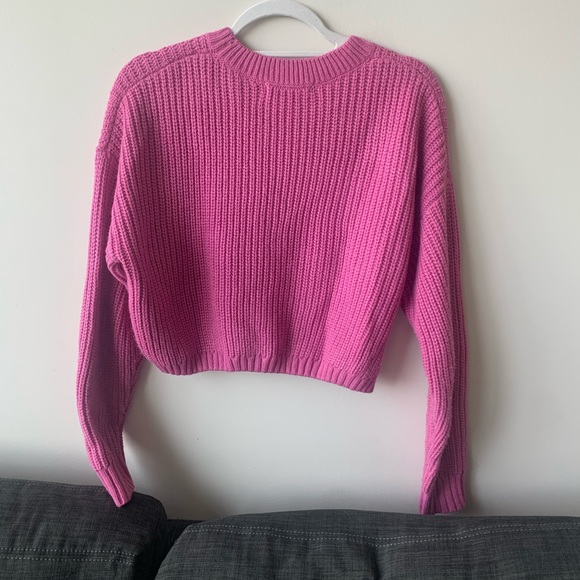 Elodie Pink Cropped Sweater - Picture 2 of 3